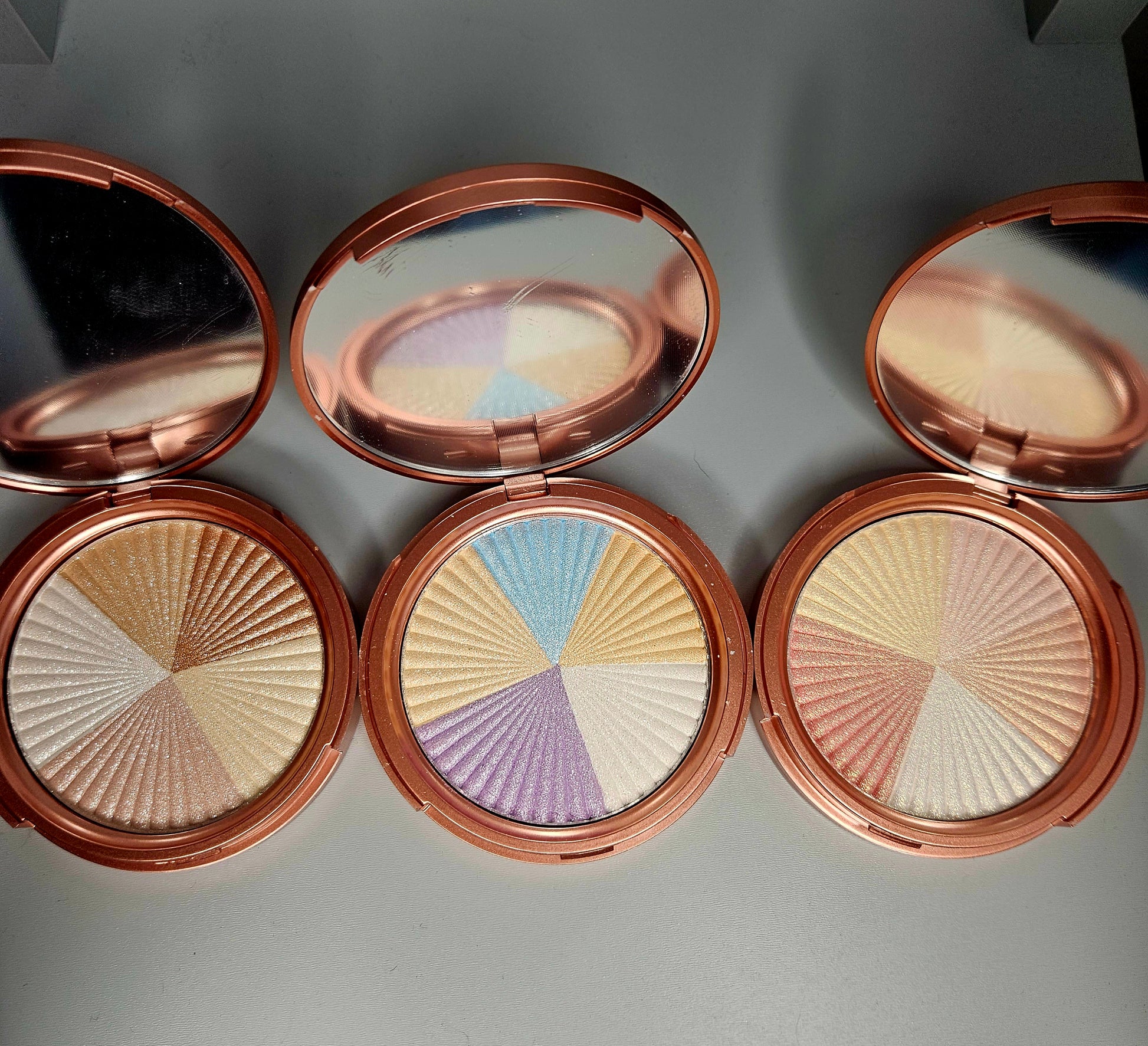 Compact Highlighters - J.Minks Cosmetics